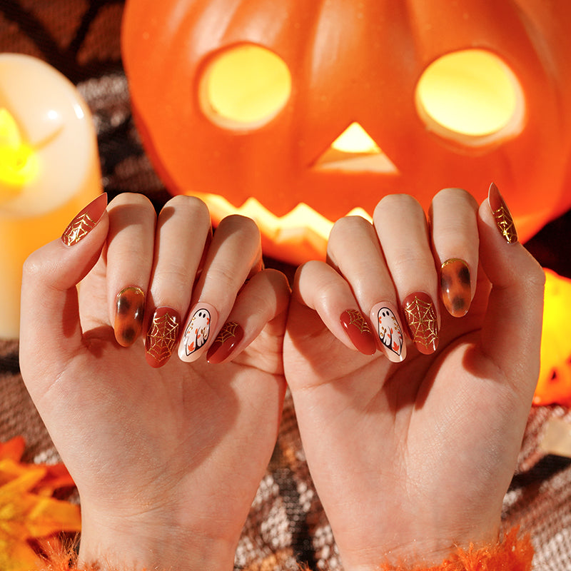 Hnedá Halloweenská