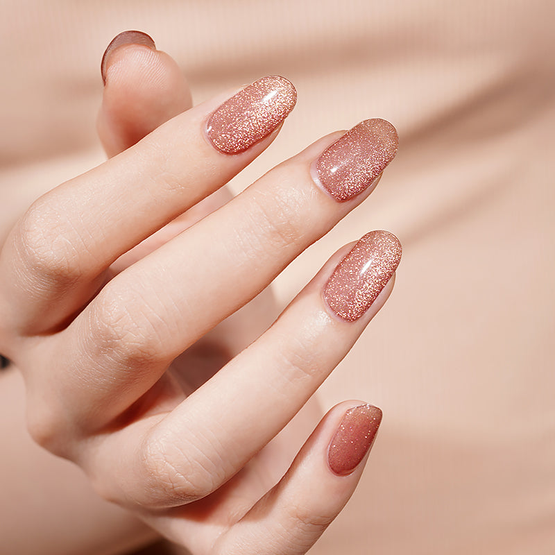 Šampaňské tělo s třpytkami