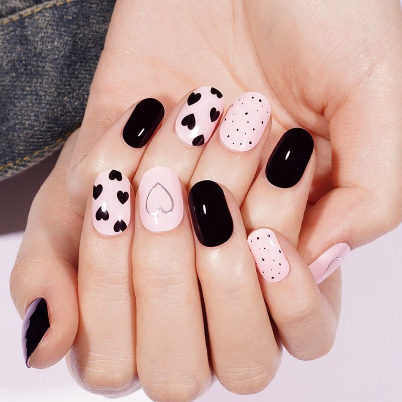 Fekete-Nude Szívecskés