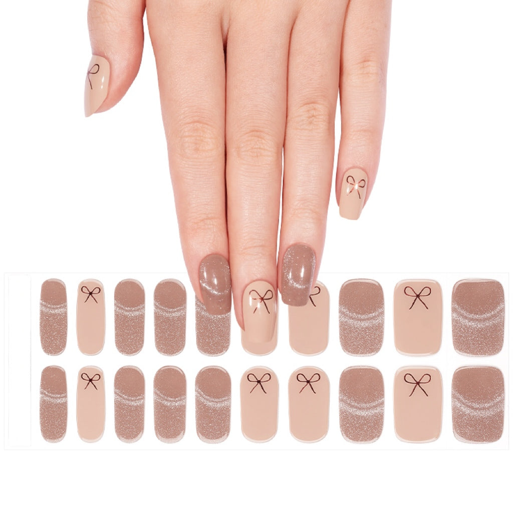 Nude s mašľou cat eye